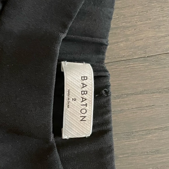 Babaton Slacks Size 2 - Picture 2 of 3